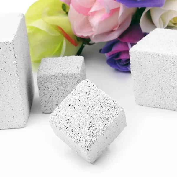 Natural Mineral Molar Stone – Chew Toy for Rabbits, Guinea Pigs & Hamsters - Image 5